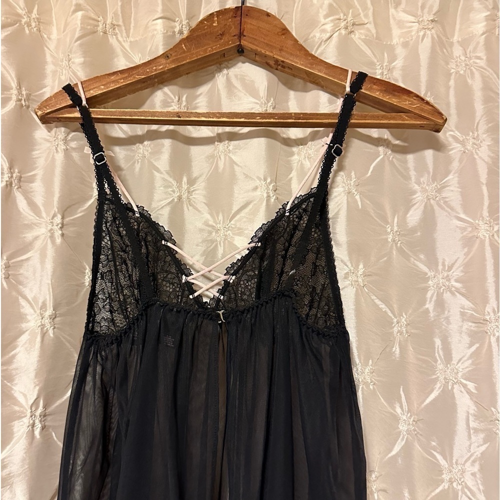 Victoria’s Secret Black Sheer Lace Babydoll Lingerie Chemise Slip Lace Ruffles - Picture 4 of 9